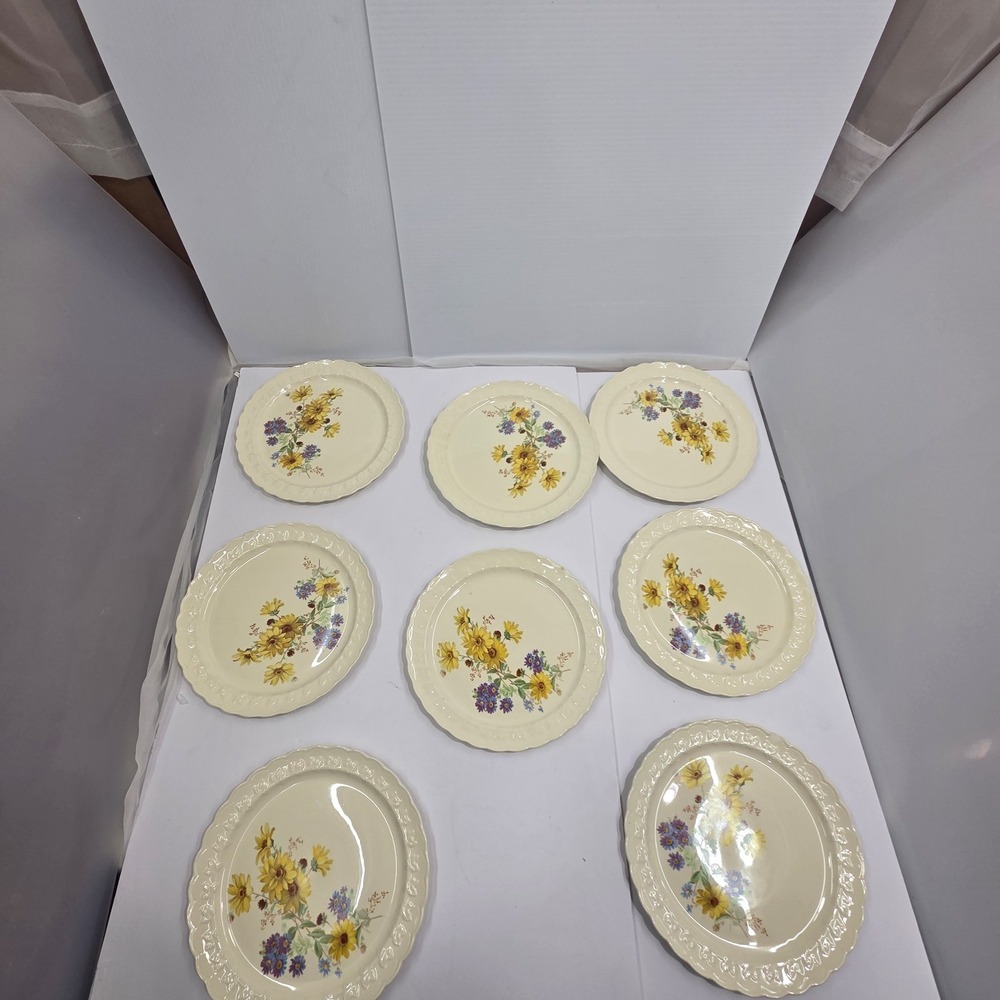 8 VTG Taylor Smith‎ Taylor Dinner Plates Platter 1940 Yellow Daisy Blue Floral